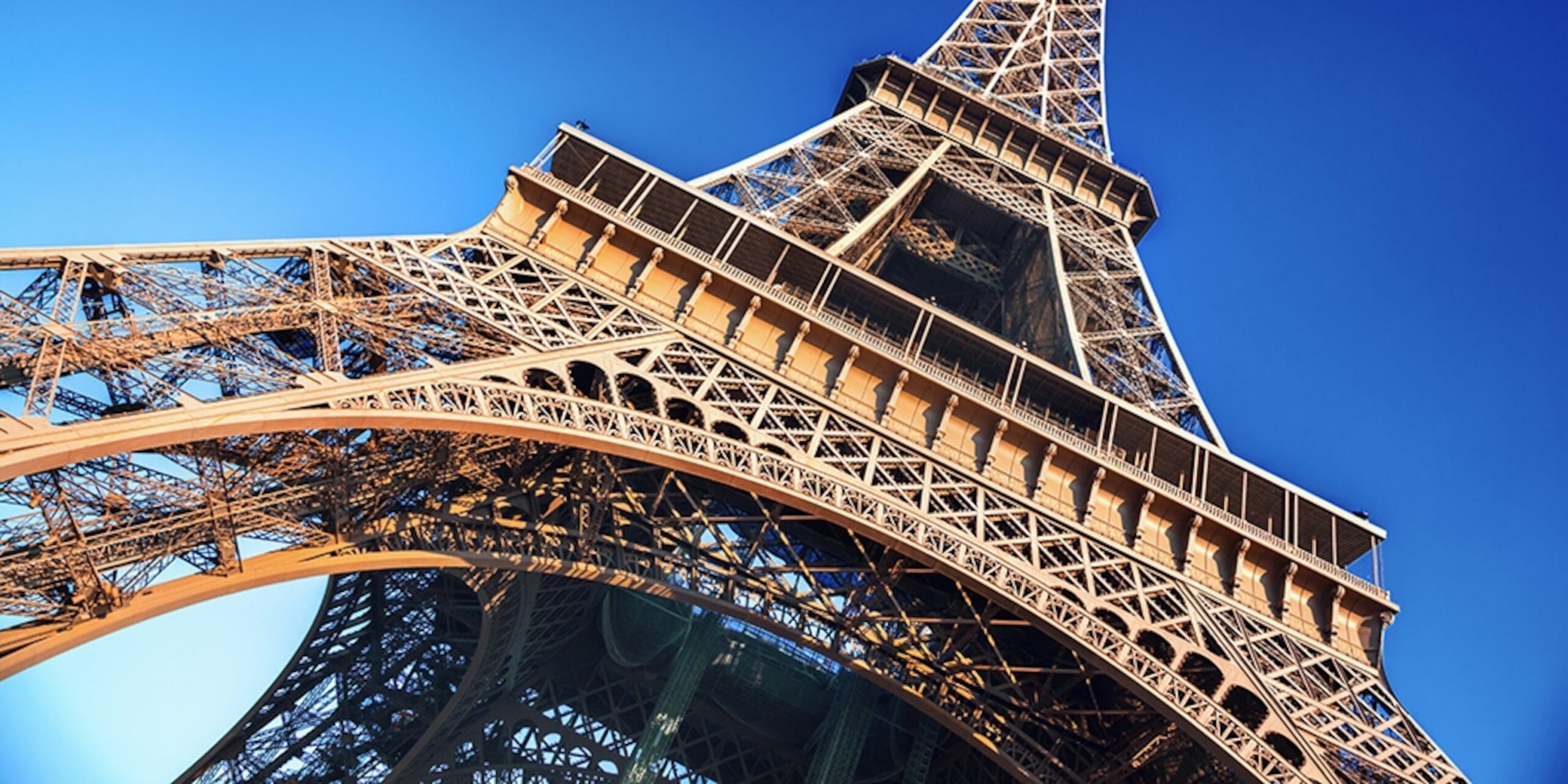 eiffel tower ground up 2x1 scaled Mechanic37.in